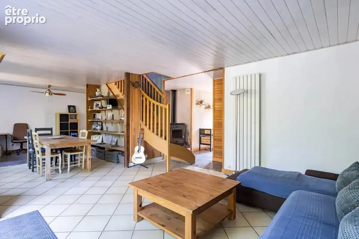 Maison de 6 pièces de 122 m² à Savigny-sur-Orge - photo 4