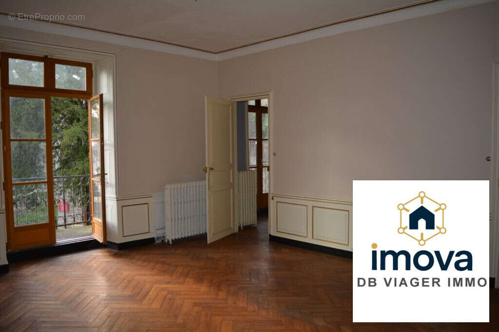 Appartement à THIERS