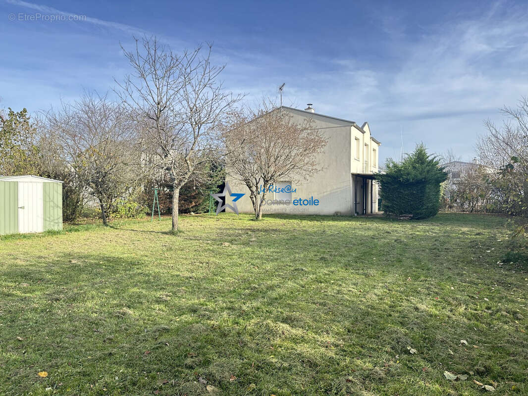 Maison à RICHEBOURG