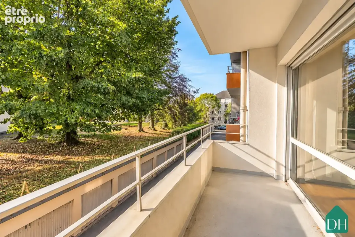 Appartement T2 avec balcon - place de stationnement - cave - photo 7