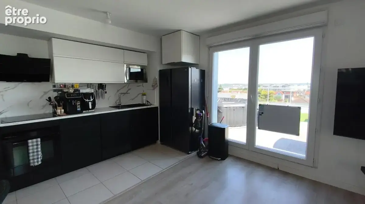 Noisy-le-grand – 4 pièces 72 m² – terrasse 60 m² – 3 chambres – parking en sus – rer a 8 min à pied - photo 4