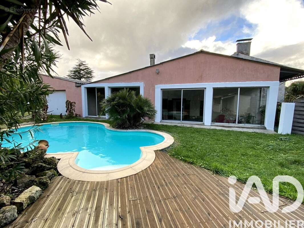 Photo 2 - Maison à SAINTE-GEMME