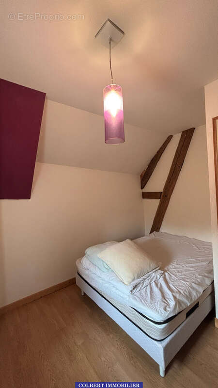 Maison à SAINT-BRIS-LE-VINEUX