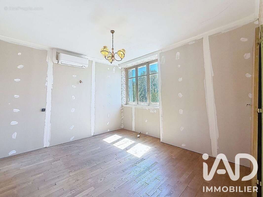 Maison 156 m² à Le Lonzac  - photo 6