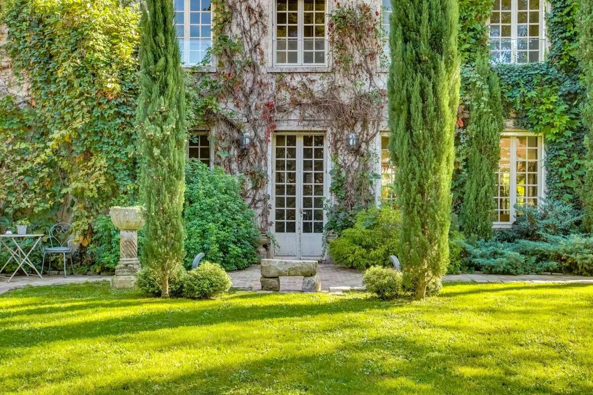 Maison à MONTFORT-L'AMAURY