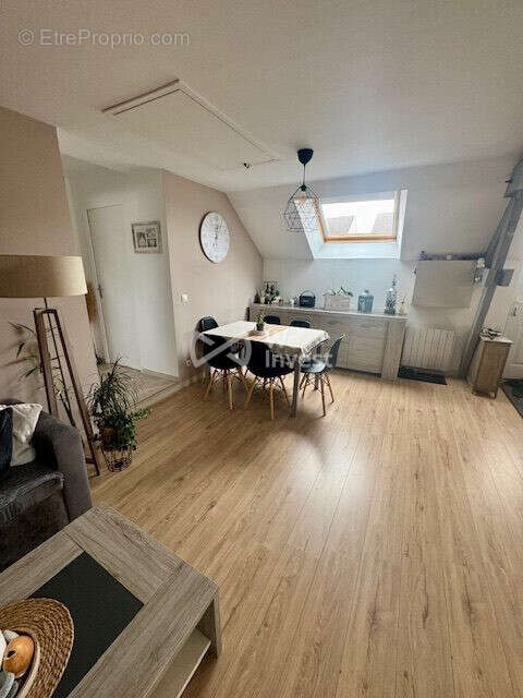 Appartement à HANCHES