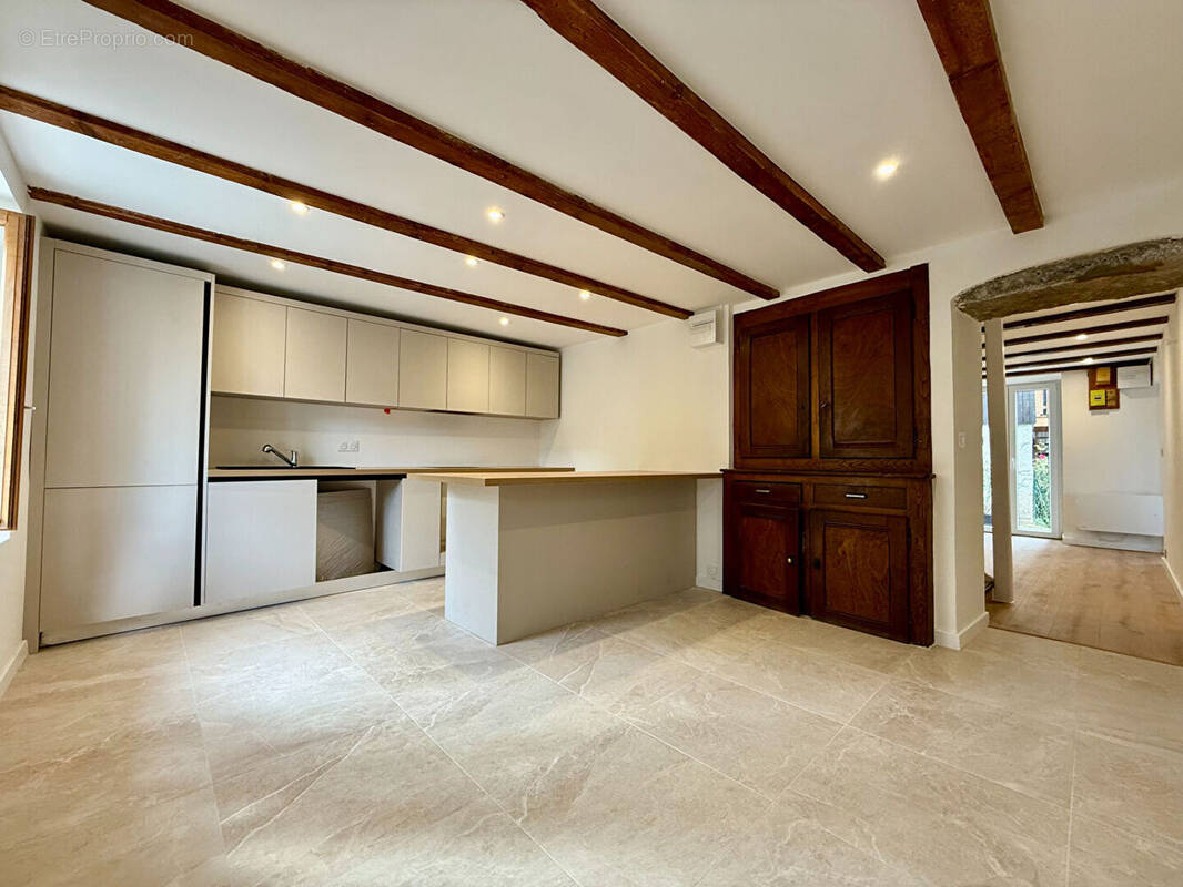 Appartement à LATHUILE