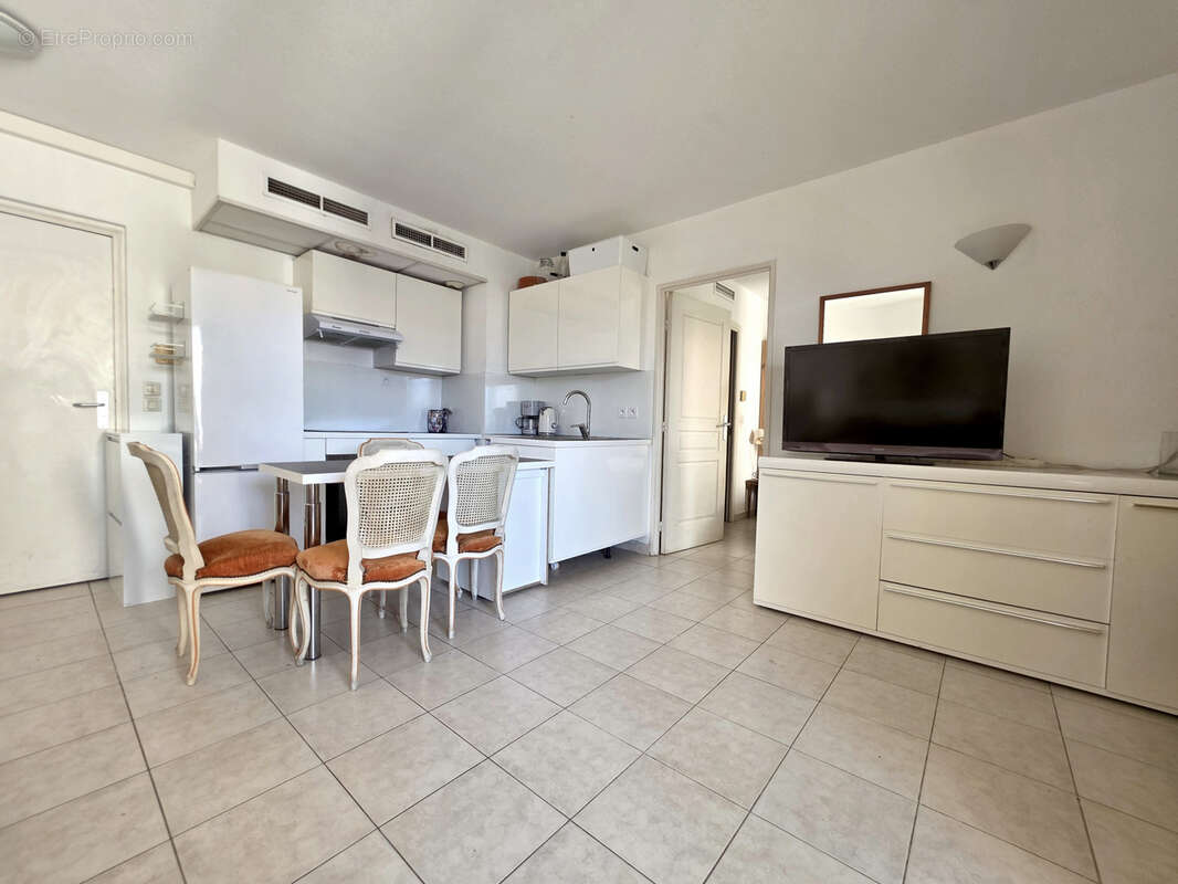 Appartement à ROQUEBRUNE-CAP-MARTIN