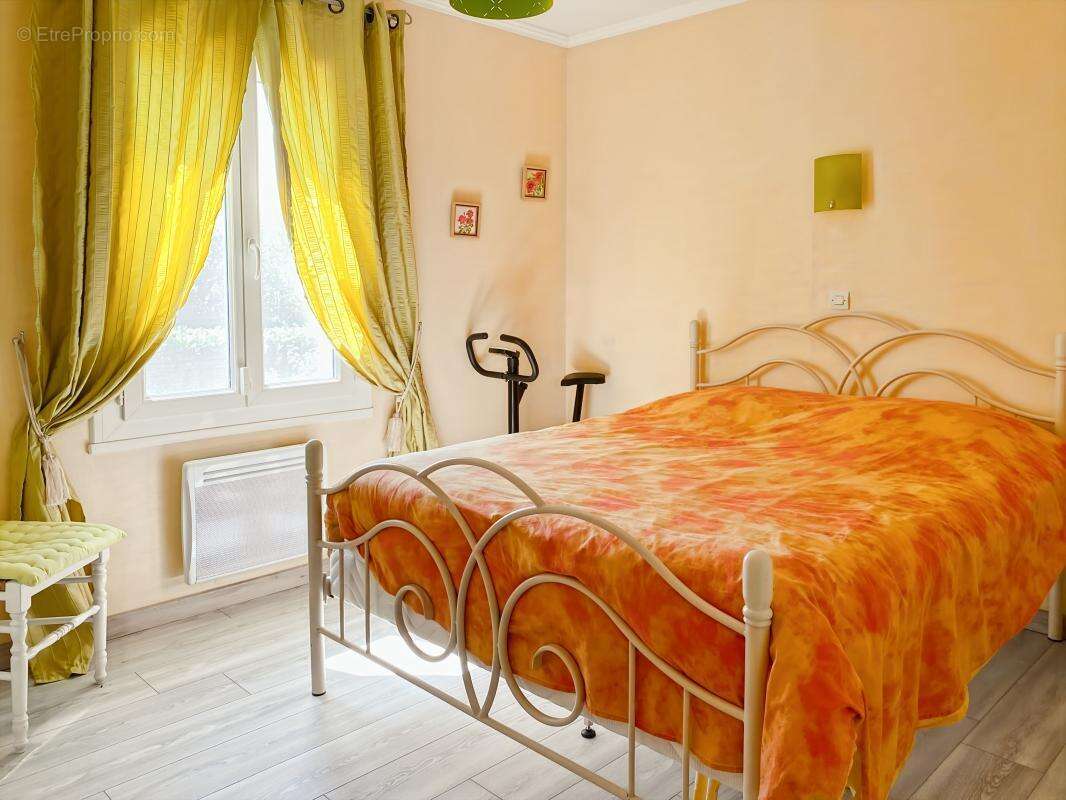 Maison à VILLENEUVE