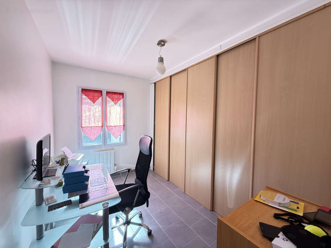 Maison à COLLORGUES