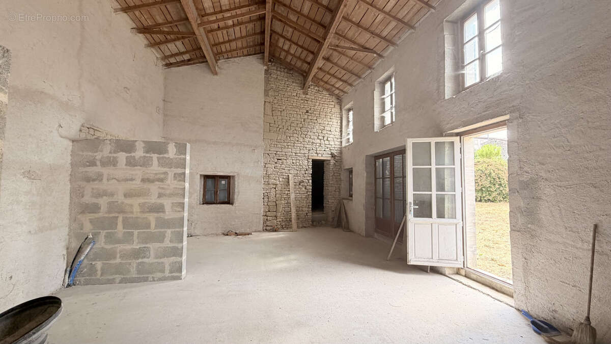 Jolie maison de village à finaliser - photo 2
