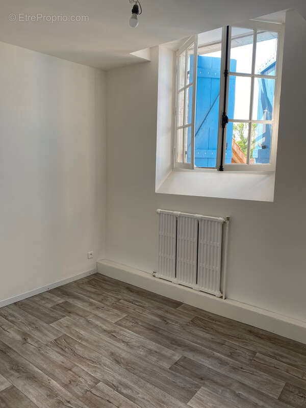 Maison à VILLETOUREIX