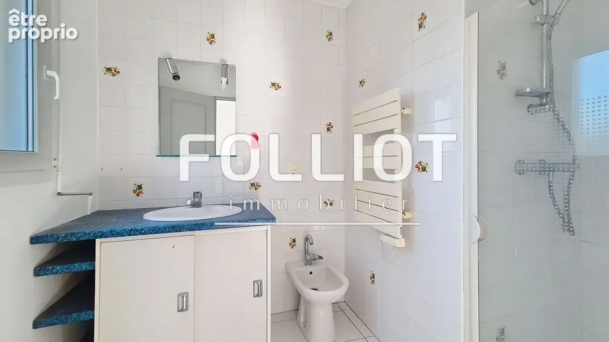 Maison 6 pièces à vendre à Coudeville sur Mer, 3km de la mer - photo 12