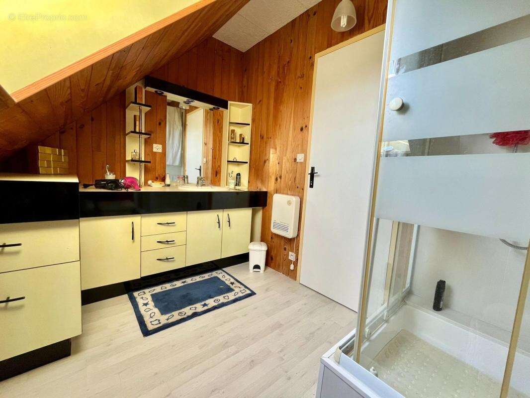 Maison 7 pièces 144 m² 5 chambres - photo 8
