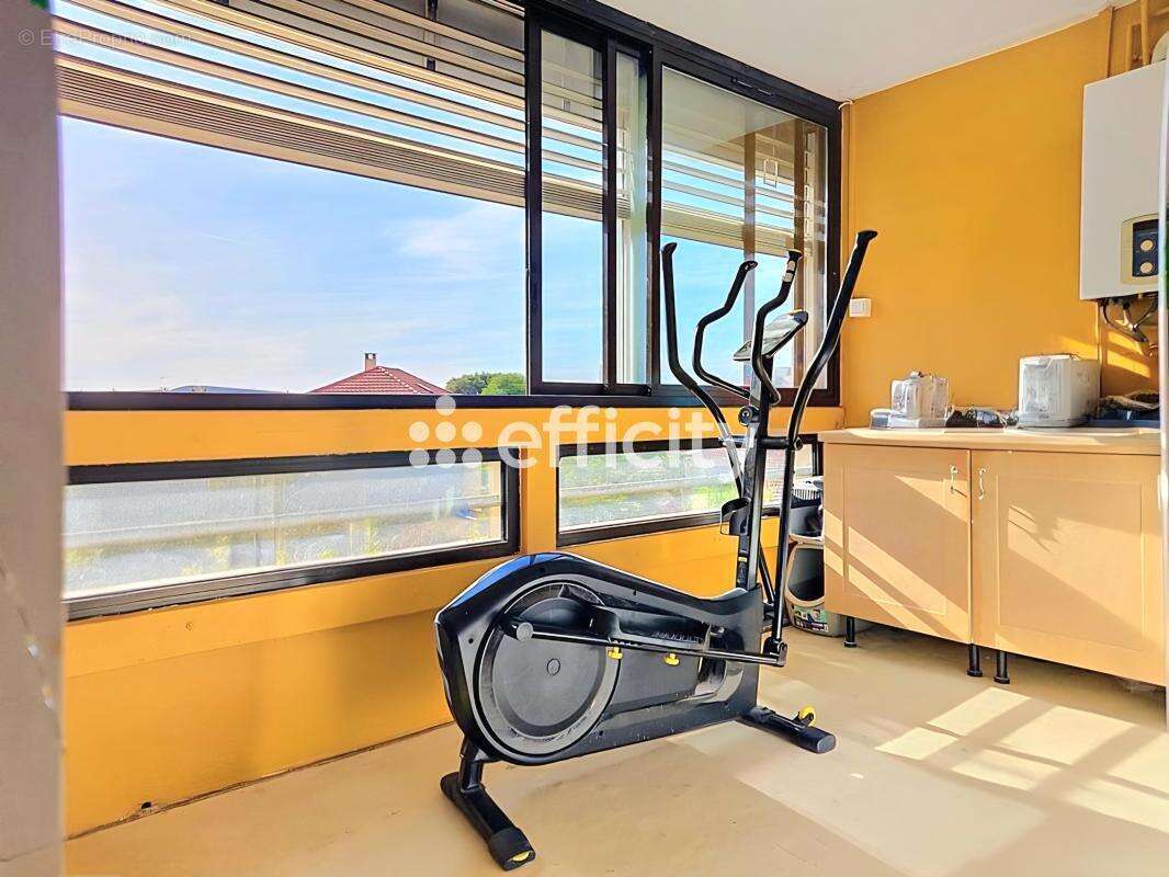 Appartement à MARSEILLE-9E