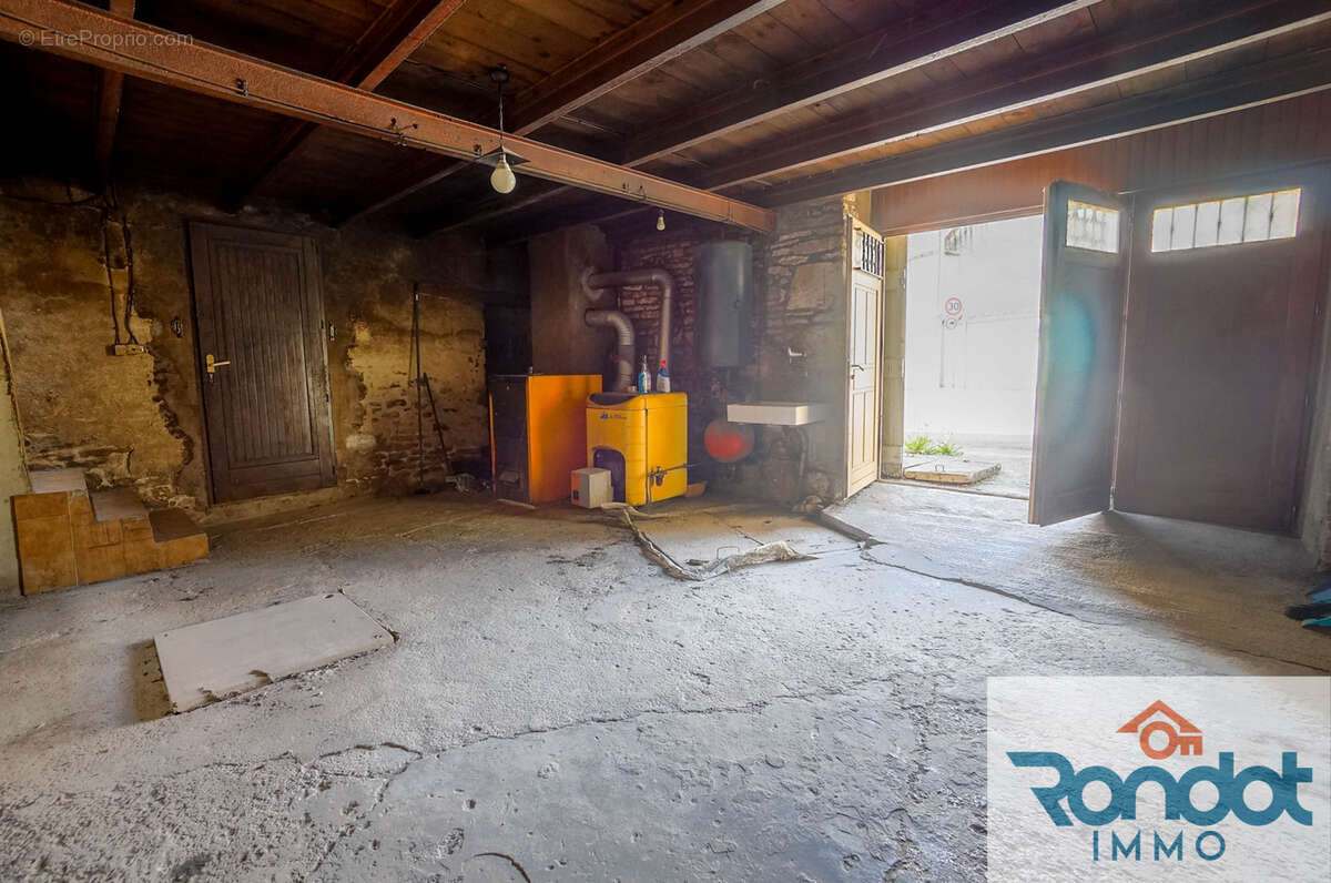 Maison à ECHEVANNES