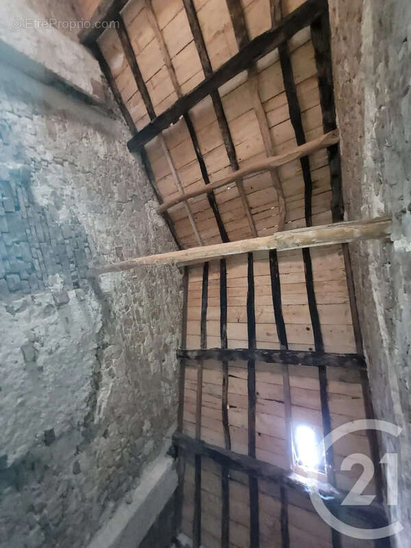 Maison à LES CABANNES