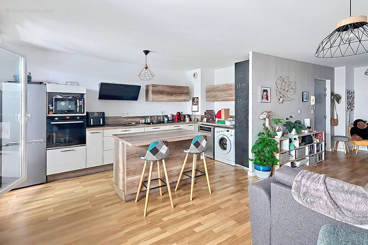 Appartement à MARSEILLE-13E
