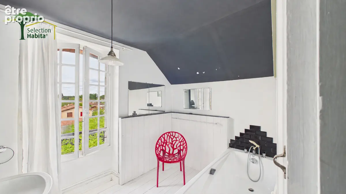 Demeure de caractère, maison d'amis et piscine sur un parc de 4 600 m² - photo 17