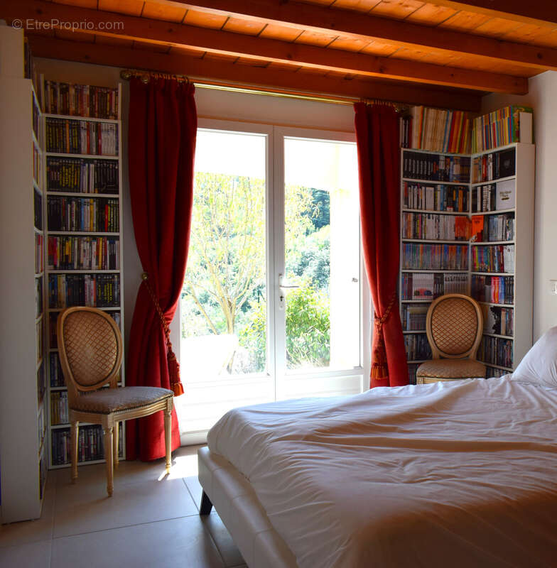 Maison à PLAN-D'AUPS-SAINTE-BAUME