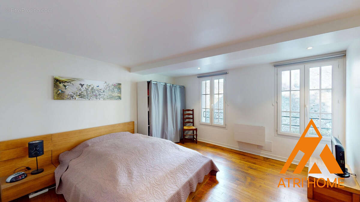 Maison à MUR-DE-BARREZ
