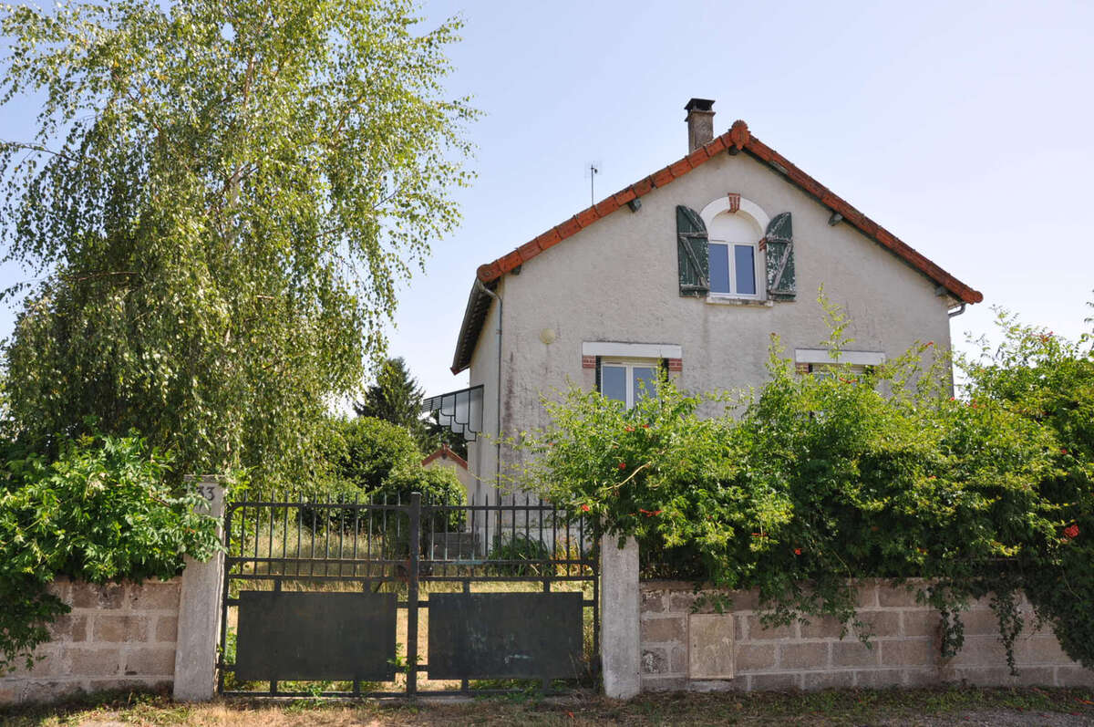 Belle maison des années 30, proche des commodités, terrain de 2120 m2 - photo 13