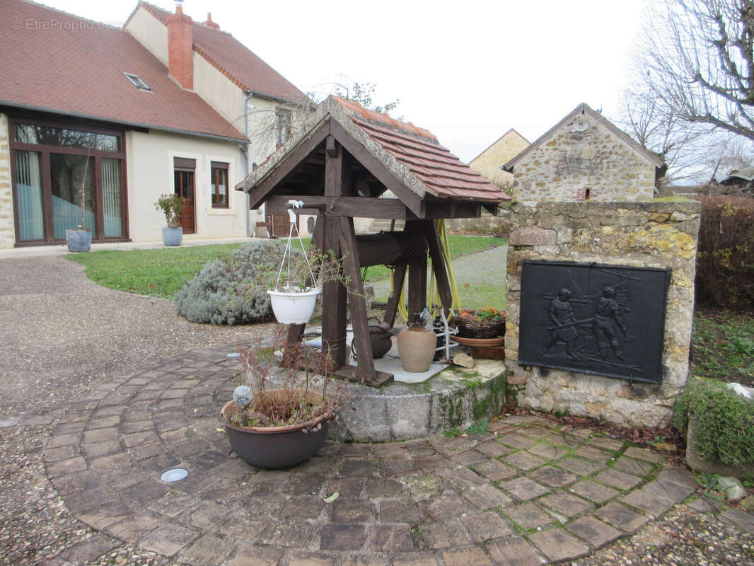 Maison à BAZAIGES