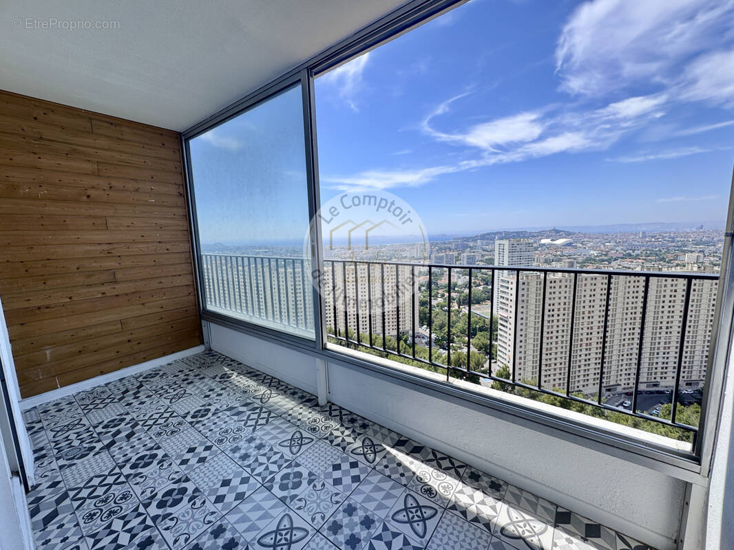 Appartement à MARSEILLE-9E