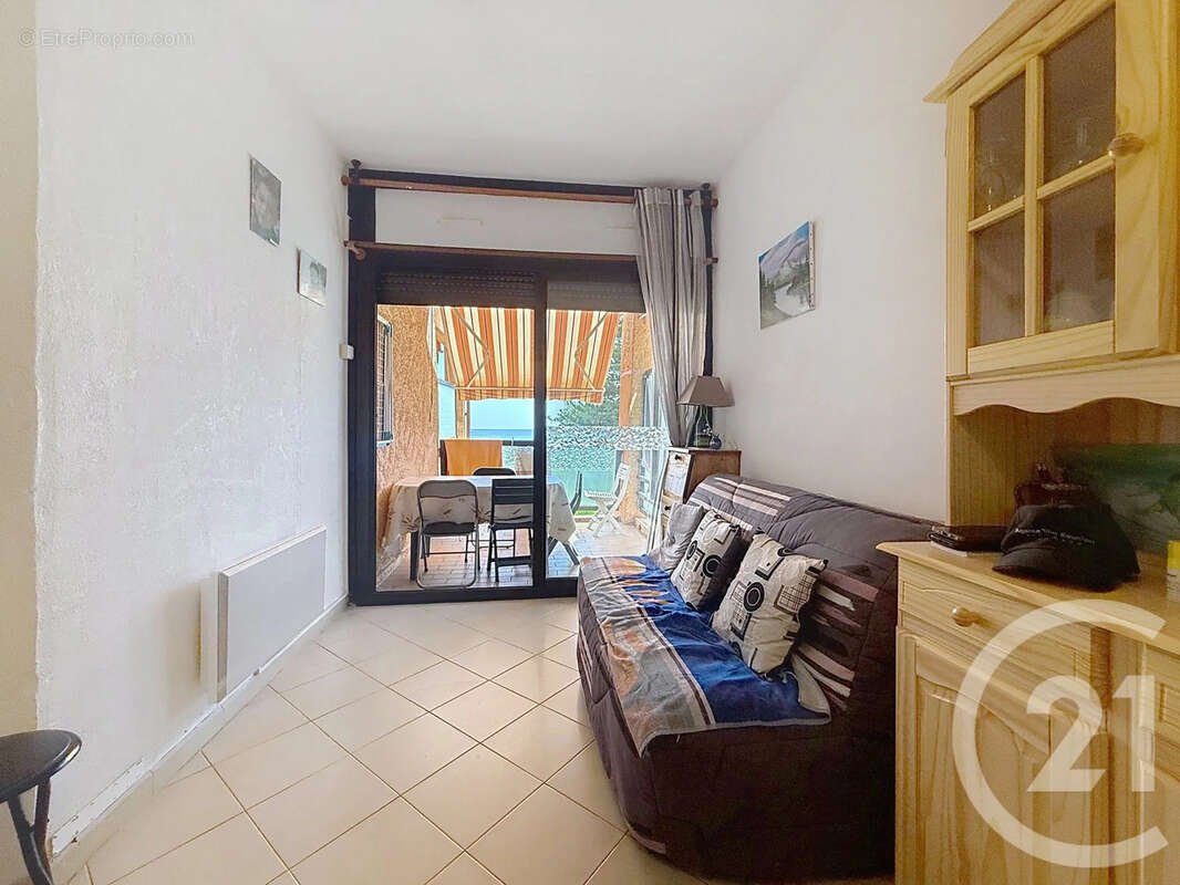 Appartement 28 m² à Santa-Lucia-Di-Moriani  - photo 3