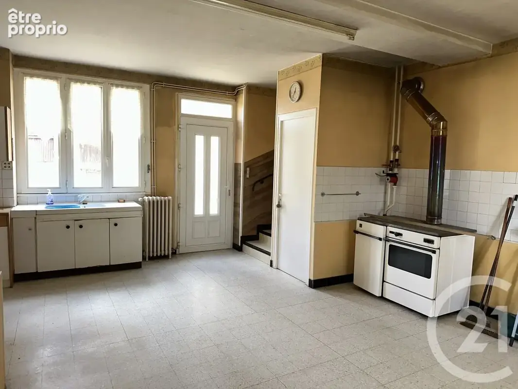 Maison 142 m² à Perroy  - photo 2