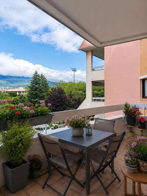 Appartement à ECHIROLLES