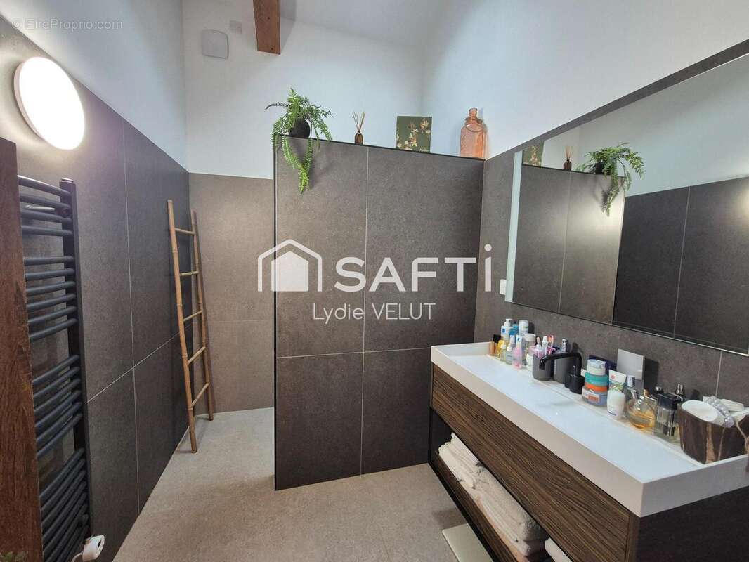 Photo 9 - Maison à PELISSANNE