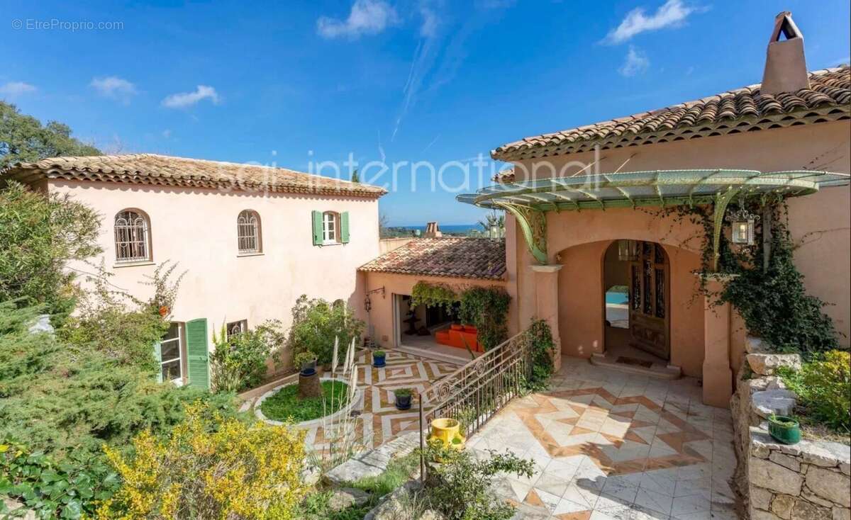 Maison à RAMATUELLE