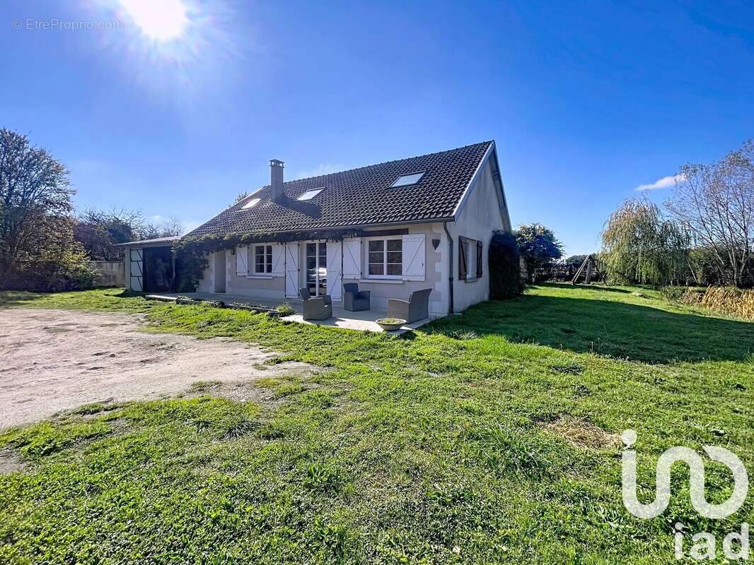 Photo 6 - Maison à SAINT-BRANCHS