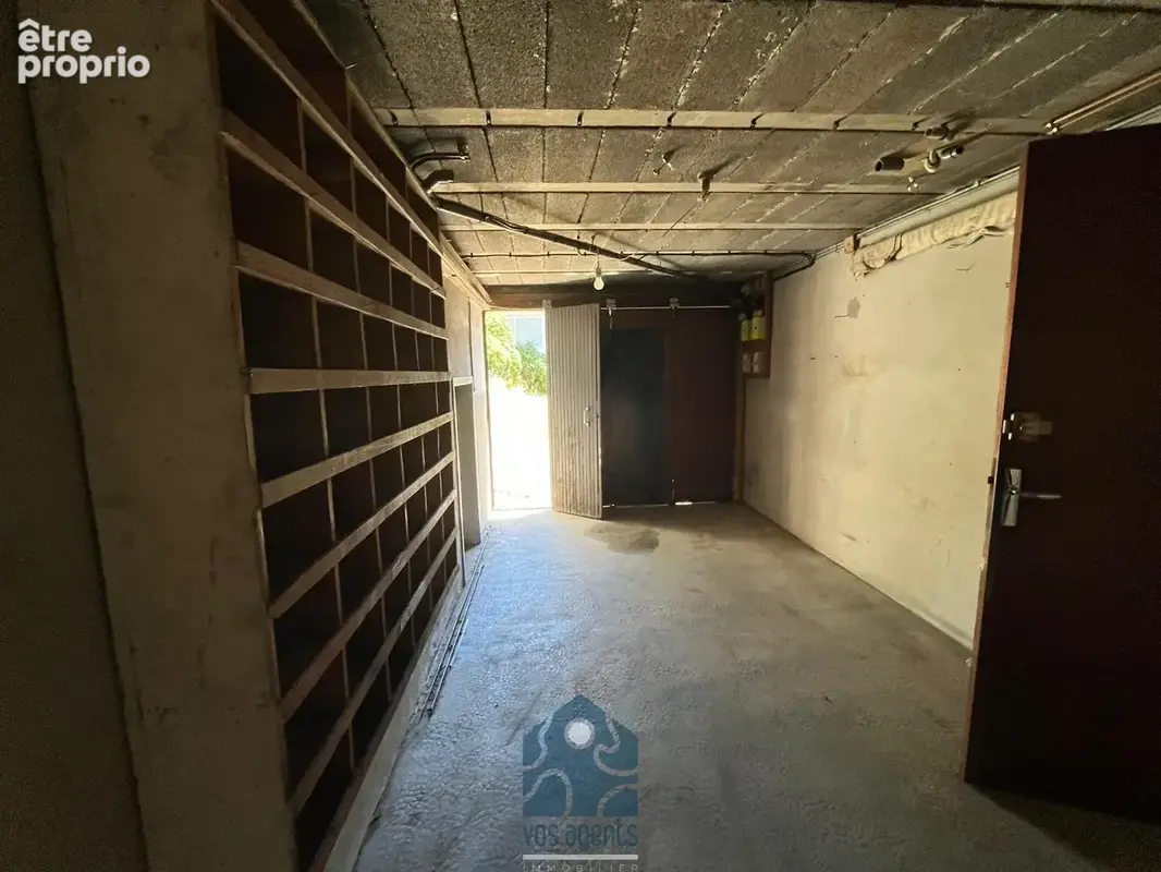 Maison coeur de bourg avec garage et local commercial - photo 15