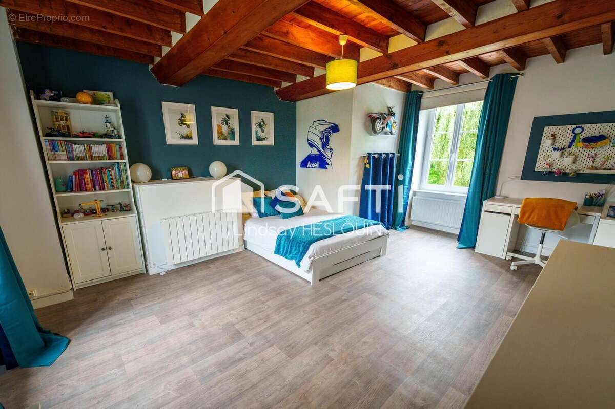 Maison 170 m² à Domjean  - photo 7