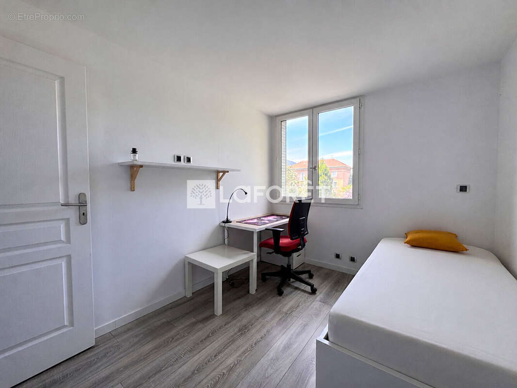 Appartement à SAINT-MARTIN-LE-VINOUX