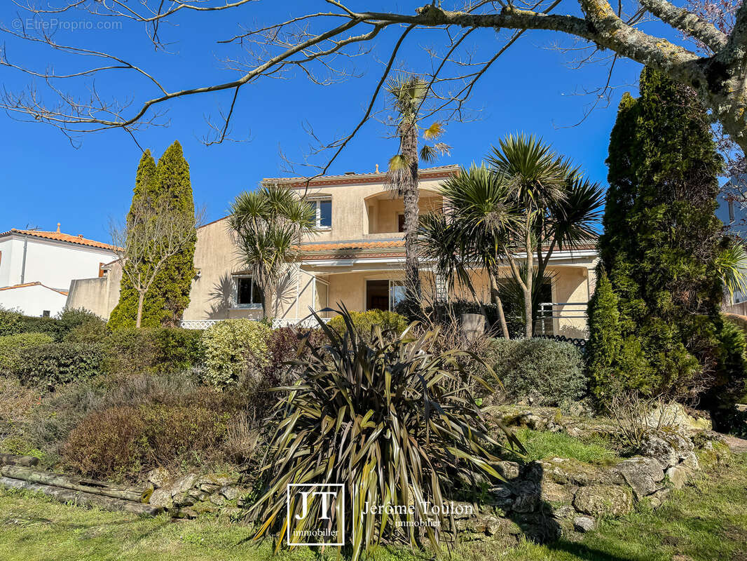 Maison à SAINT-PALAIS-SUR-MER