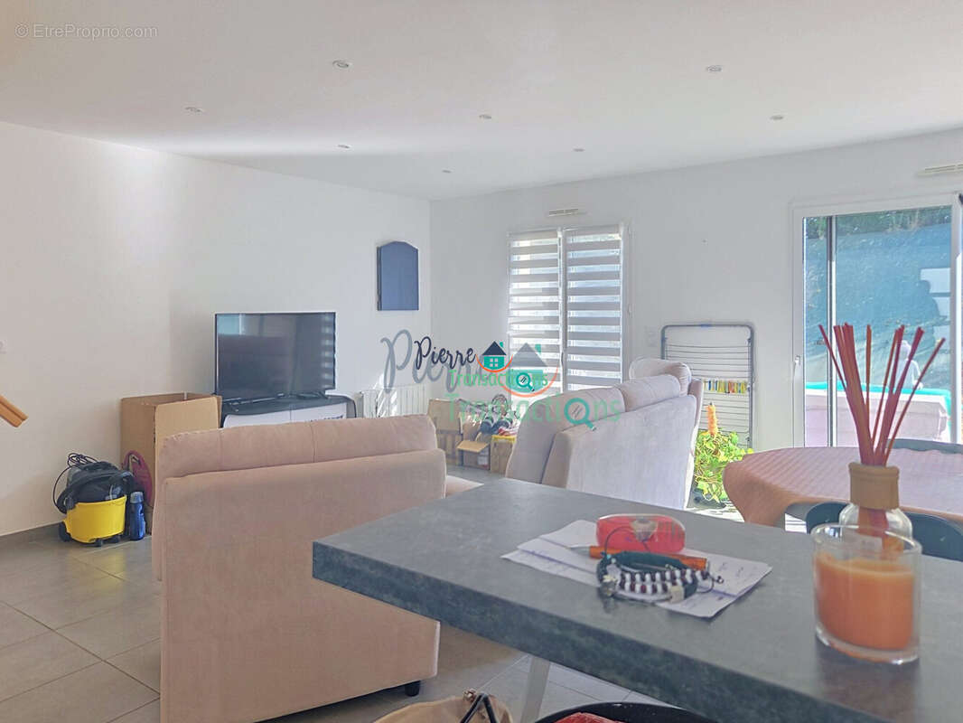 Maison 88 m² à Saint-Romain-De-Colbosc  - photo 2