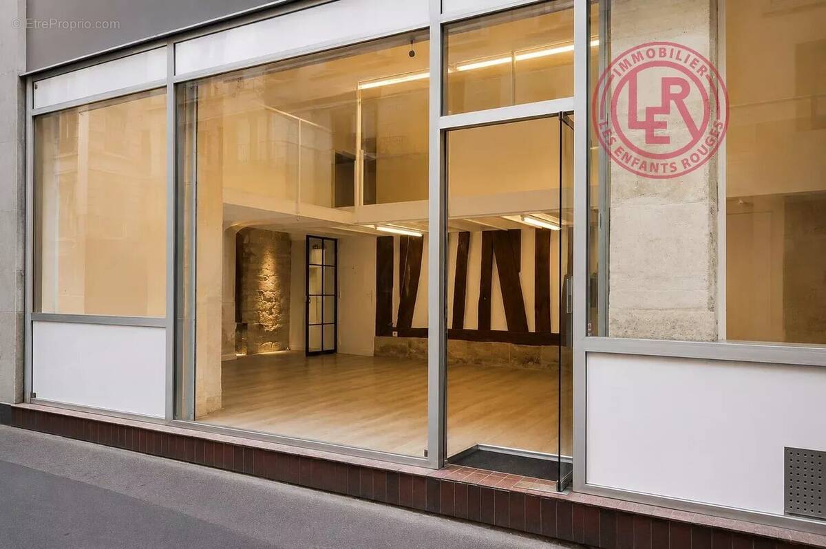 Commerce à PARIS-10E