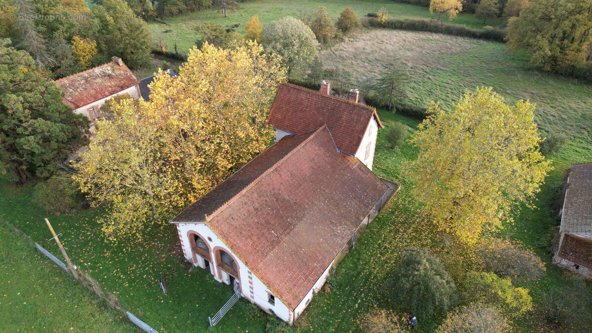 Maison à LA CHAPELAUDE