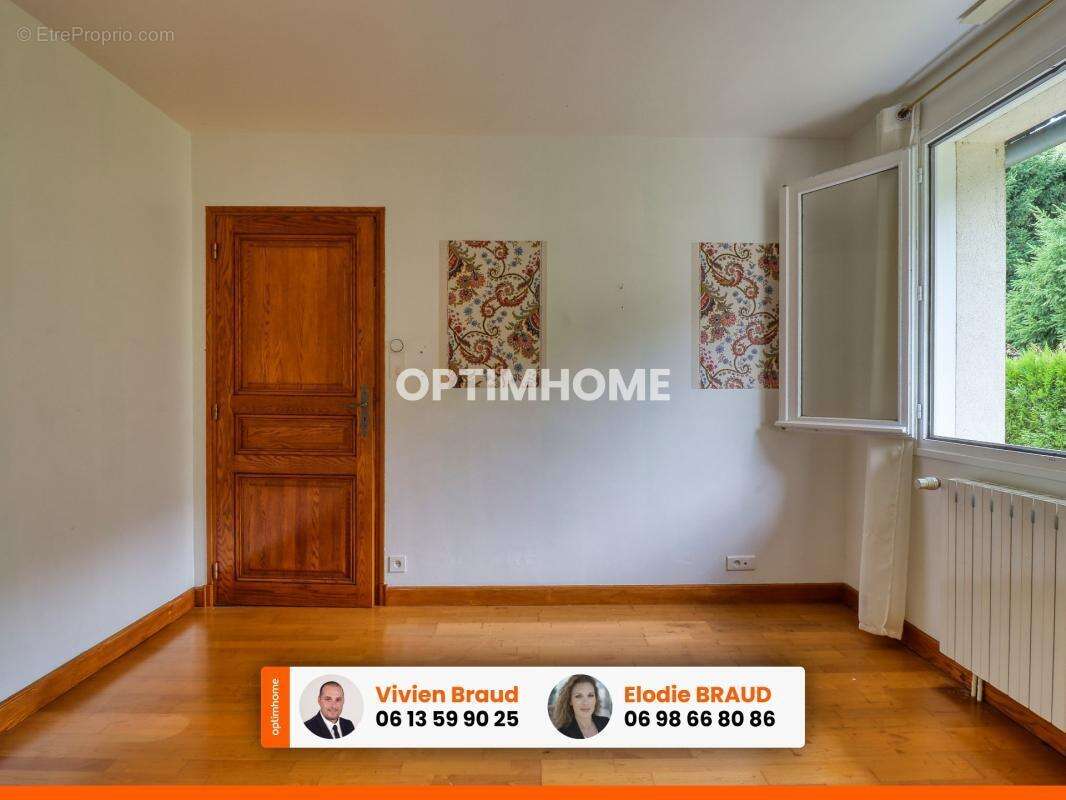 À vendre – Maison familiale de 140 m² – 4 chambres – Ydes (Nord Cantal 15) - photo 12