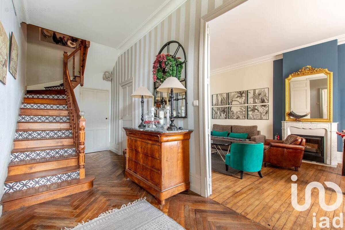 Photo 1 - Maison à SALIGNY