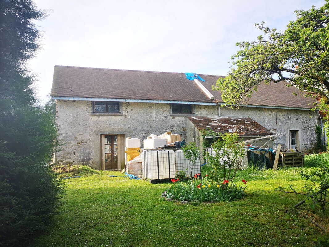 Maison à LA FERTE-ALAIS