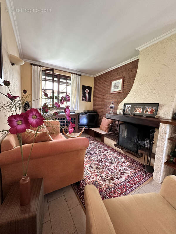 Maison à CAMPHIN-EN-PEVELE