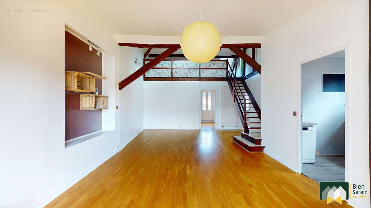 Pièce de vie  - Maison à JOUY