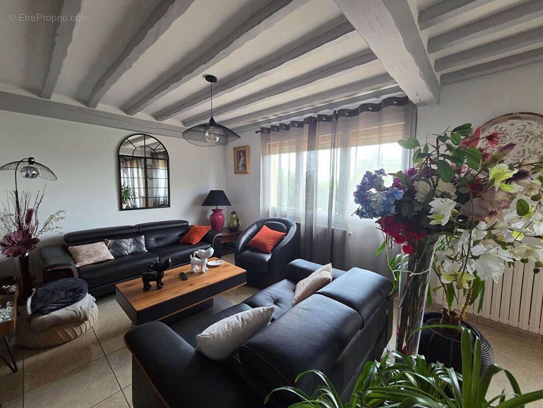 Maison à LA MAILLERAYE-SUR-SEINE