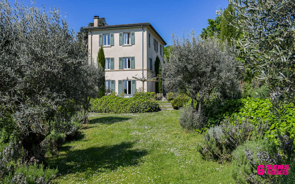 Maison à CHAPONOST