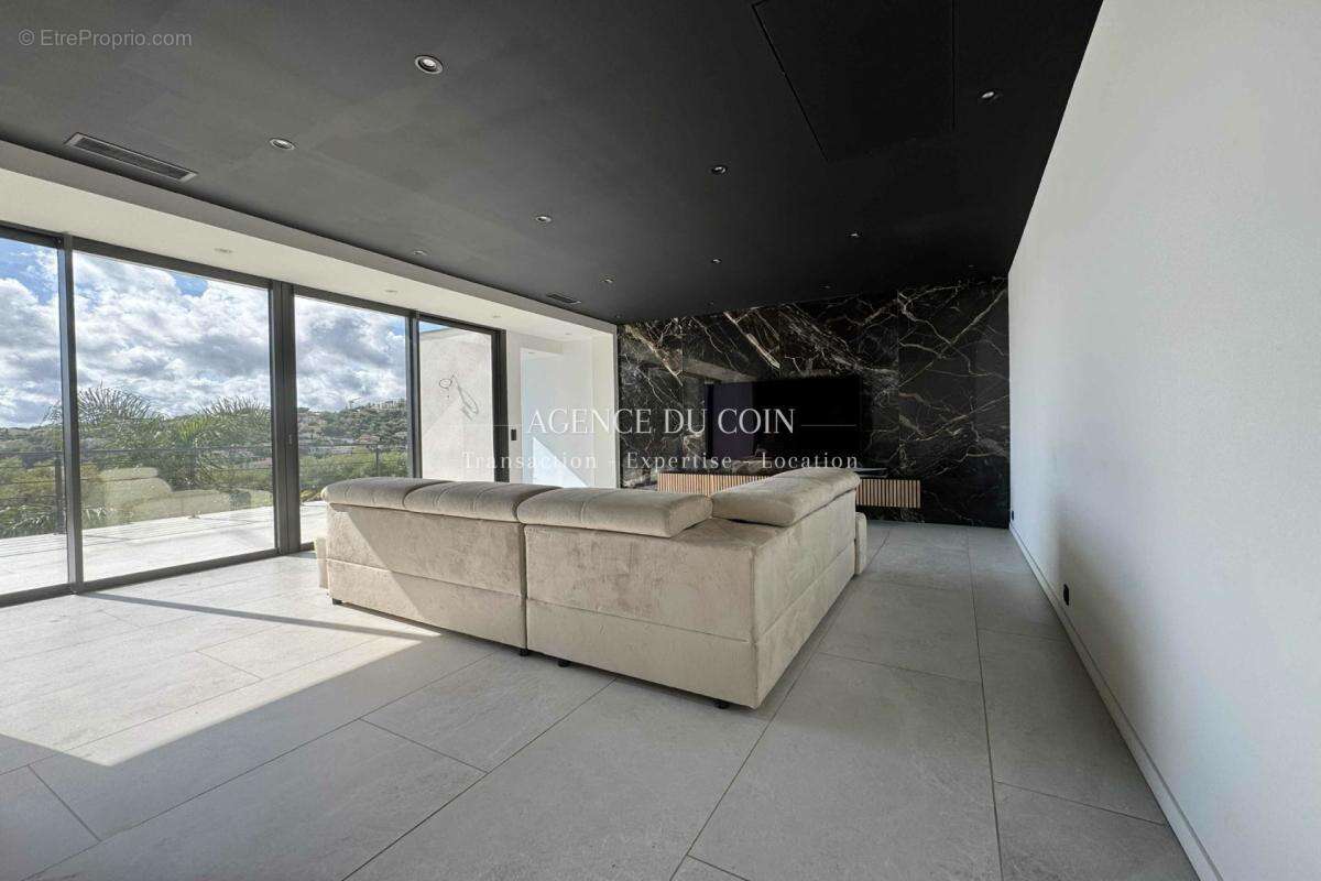 Maison à LE LAVANDOU