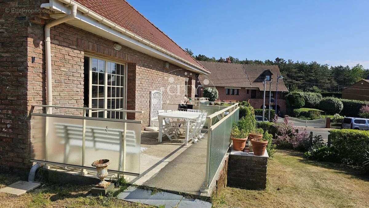 Maison à CAMIERS